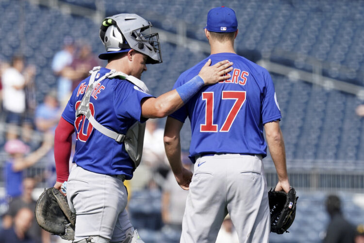 MLB Roundup: Cubs clinch playoff spot with win over Pirates